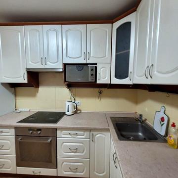 Володимира Івасюка просп. (Героїв Сталінграду), 20-А