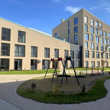 Богдана Хмельницького  вул., 122