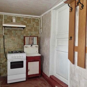 Будинок з газом та водою