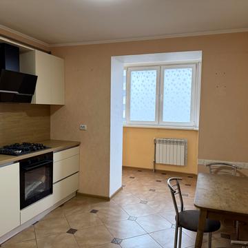 Академіка Янгеля пров. (Фрунзе), 6а