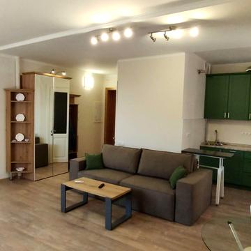 Лабораторна вул., 37/33