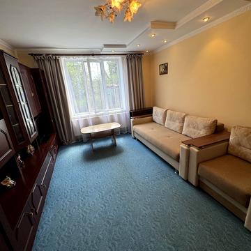 Данила Галицького вул., 17