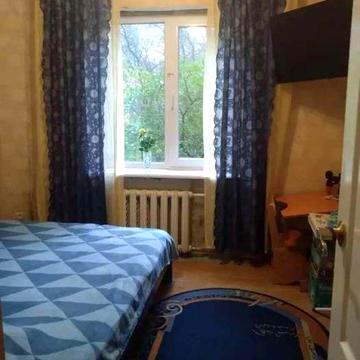 Академіка Заболотного вул., 41