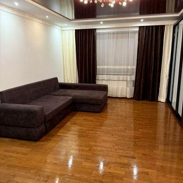 Здається 3-кімнатна квартира в довготривалу оренду