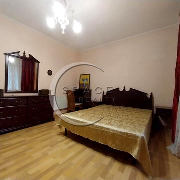 Монтажників вул., 101/2