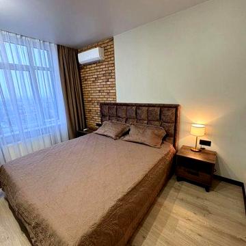 Оренда /Євгенія Сверстюка вул. (Маріни Раскової), 6-Е