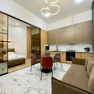 Юліуша Словацького вул., 16