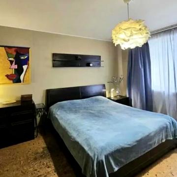 Лесі Українки просп. (Пушкіна), 15