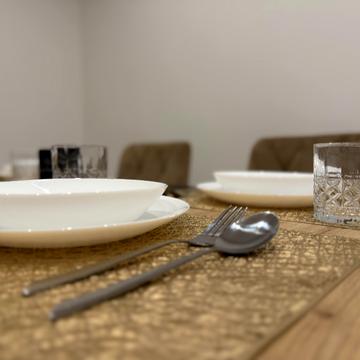 Олександра Довженка вул., 33