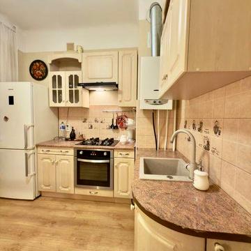 Оренда 2кім на Островського