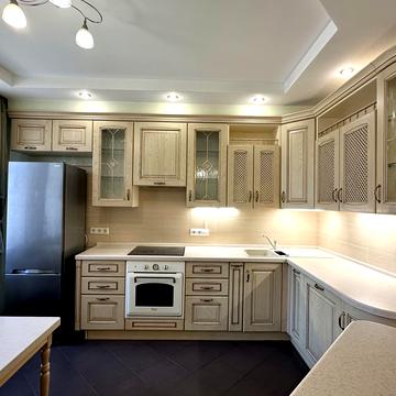 Олександра Мишуги вул., 2