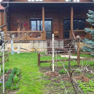 Виноградна вул.