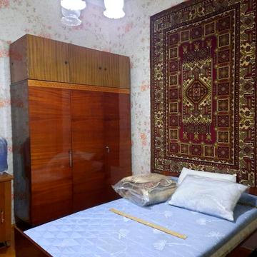 Сдам 2ую квартиру Центр  ул.Нежинская/Соборной площадь 6500грн газ