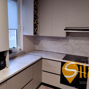 Героїв Крут вул. (12 Квітня), 777