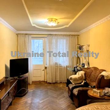 Чоколівський бульв., 35