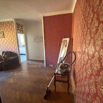 Джона Маккейна вул. (Івана Кудрі), 10