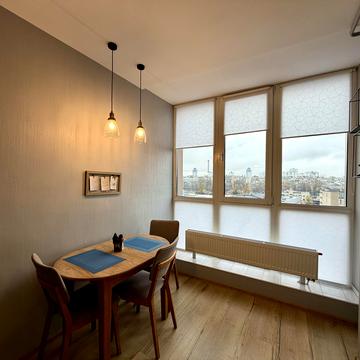 Велика Кільцева вул., 9