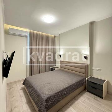 Мирна вул., 2/1