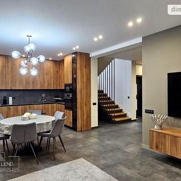 Продаж 4к Дім 7-ма лінія (Чорнобилець-Оболонь) вулиця