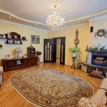 4 Кімната Квартира В Дрогобичі