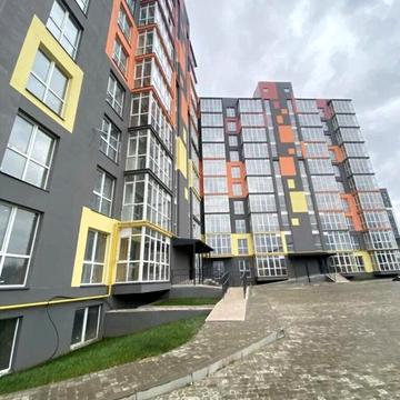 Кільцева вул., 1