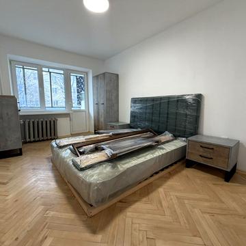 Роксоляни вул., 21