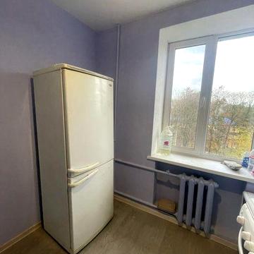 Продаж  1 кімнатної Озерне