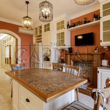 Звіринецька вул., 47