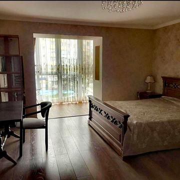 Родіона Скалецького вул., 36а