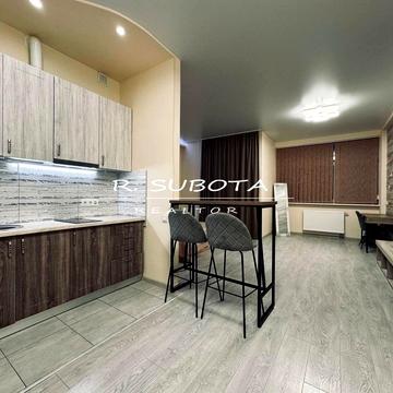 Володимира Моссаковського вул. (Клари Цеткін), 7