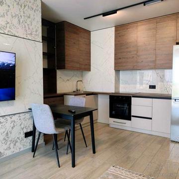 Вірменська вул., 8