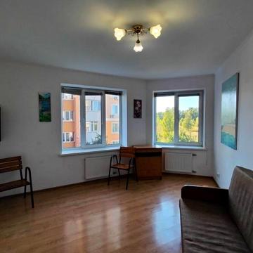 Бориса Гмирі вул., 8-А