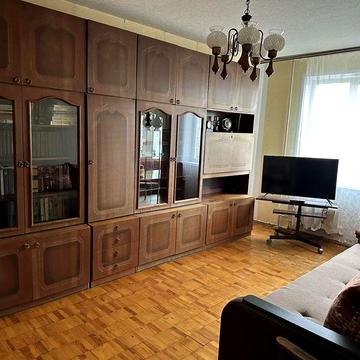 Здамо 2 кімнатну біля ст.М. "Героїв Дніпра"