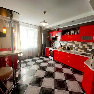 Героїв Дніпра вул., 23