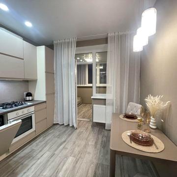 Святошинська вул., 52