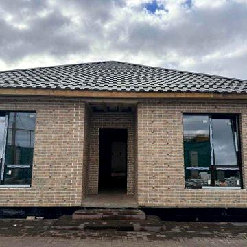 Продам новый современной постройки дом в Усатово