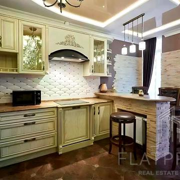 Регенераторна вул., 4