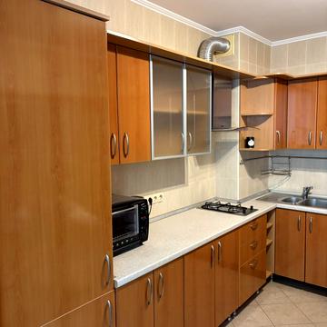 Дюківська вул., 14