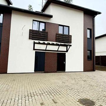 Таунхаус з ремонтом на 50%! КМ Лісове! Оф 2%