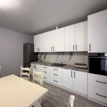 Продаж таунхауса з сучасним ремонтом у с.Липини