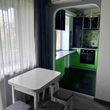 Оренда 2к квартири Святошинський К.Розумовського 8 м. Житомирська