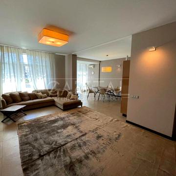 Андрія Верхогляда вул. (Михайла Драгомирова), 16