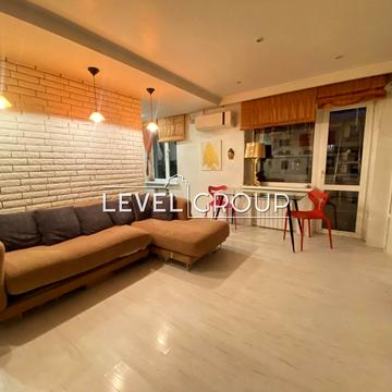 Академіка Шалімова вул. (Героїв Севастополя), 17-А