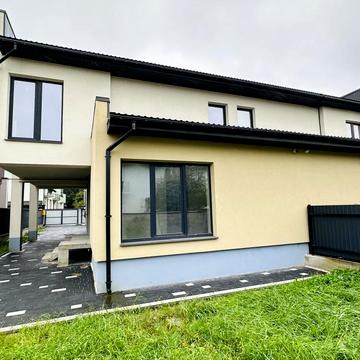 І. Білозіра, 1