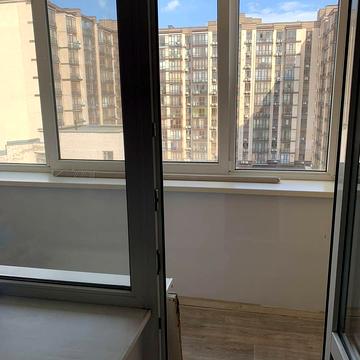 Олександра Поля просп. (Кірова), 25