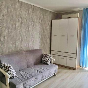 Володимирська вул., 76-Б