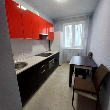 1но комнатная в новом доме в Лузановке