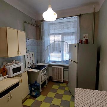 Михайла Гончаренка вул., 15