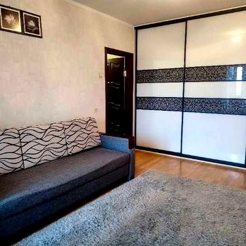 Продам 2х комн. Одесская 5/16 в хорошем ж/сост