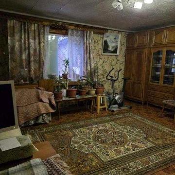 Продам дом р-н магазина "Адмирал"